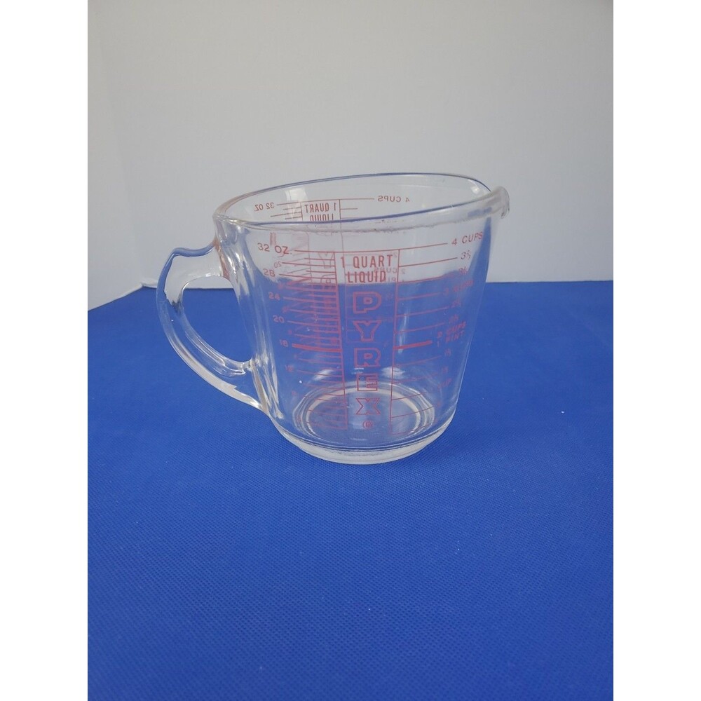 Vintage Pyrex 4 Cups D-Handle Liquid Measuring Cup # 532 1 Quart VGC USA